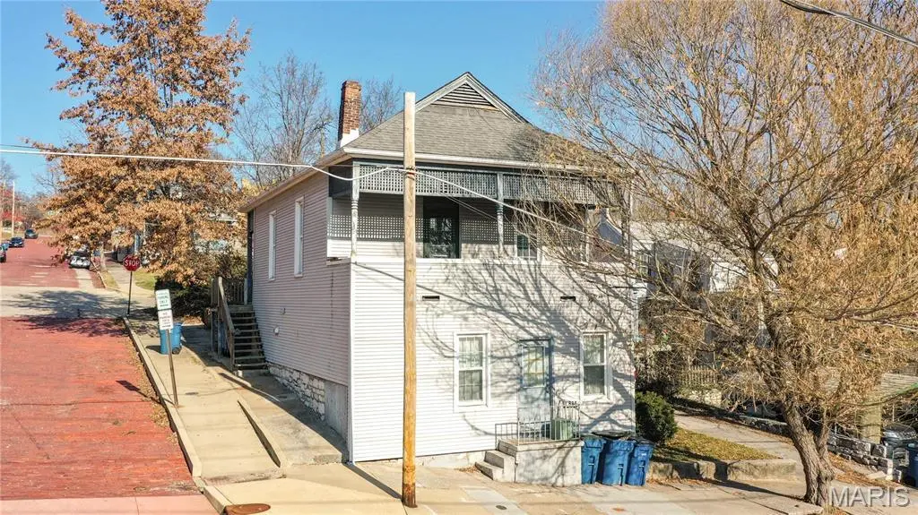 314 W 4th St