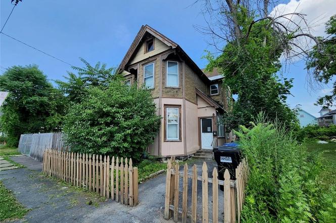 312 Richmond Ave #314