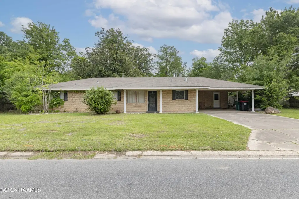 200 Foreman Dr