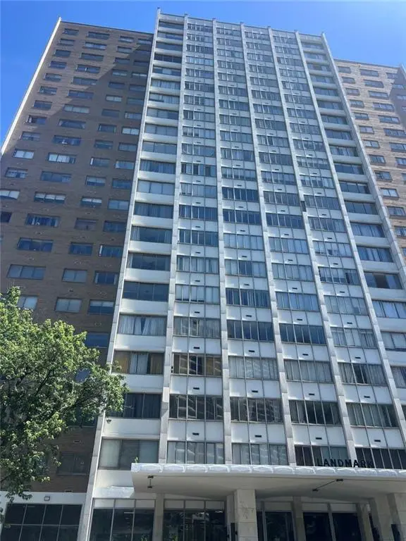 215 Piedmont Ave NE #1906