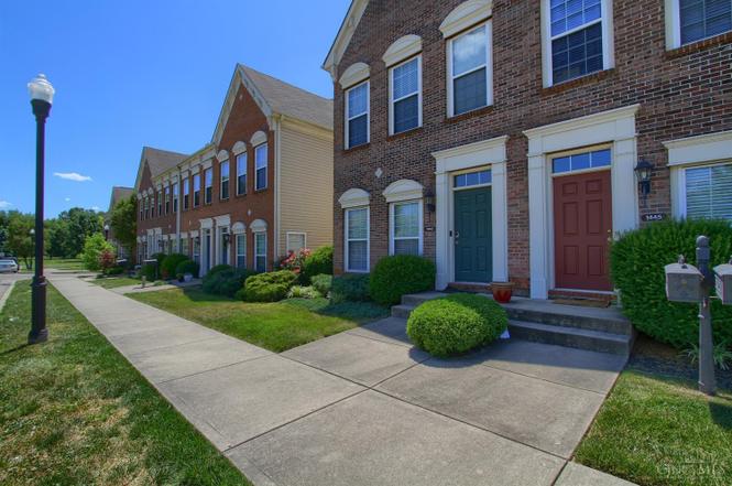 1443 Laurel Park Dr