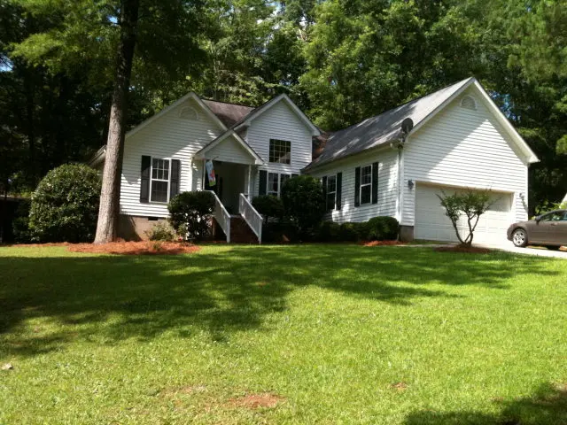 103 Pinebark Ln