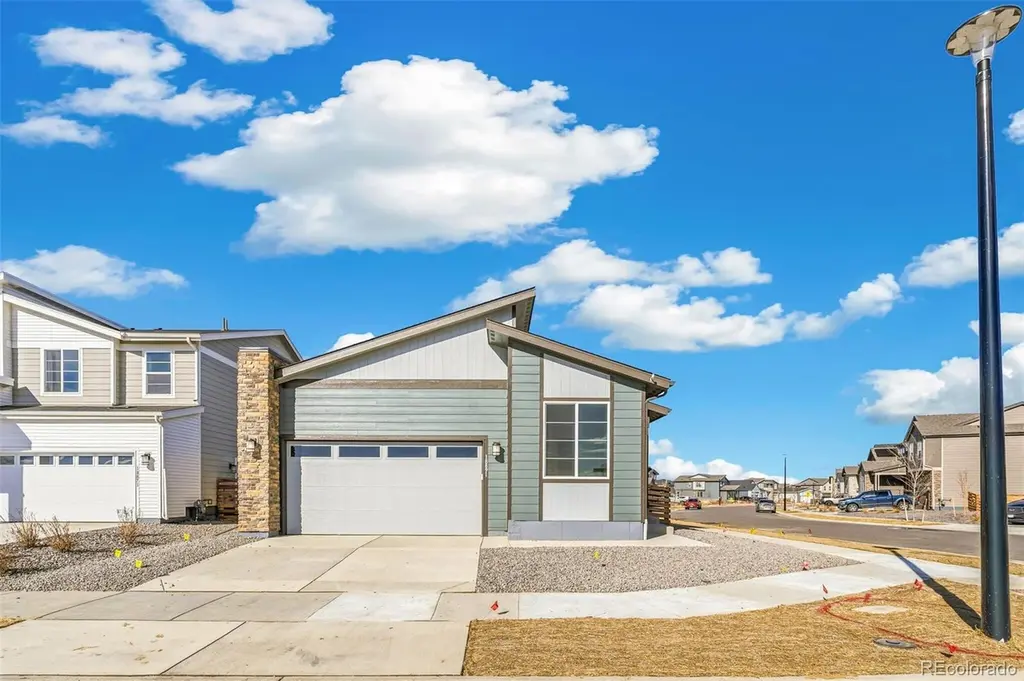 18891 E 92nd Pl