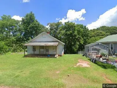 328 Cateechee Trl
