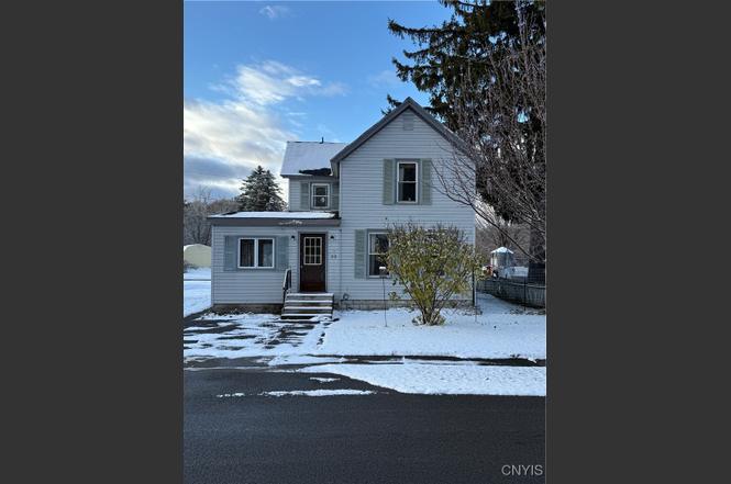 33 Anderson Ave