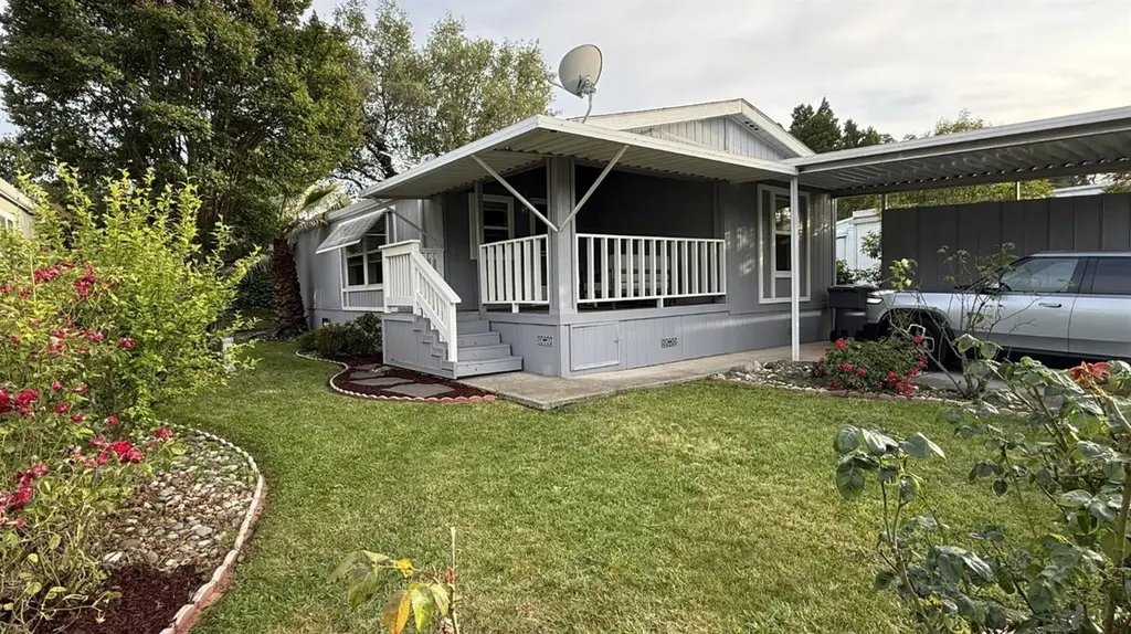 33 Primrose Ave