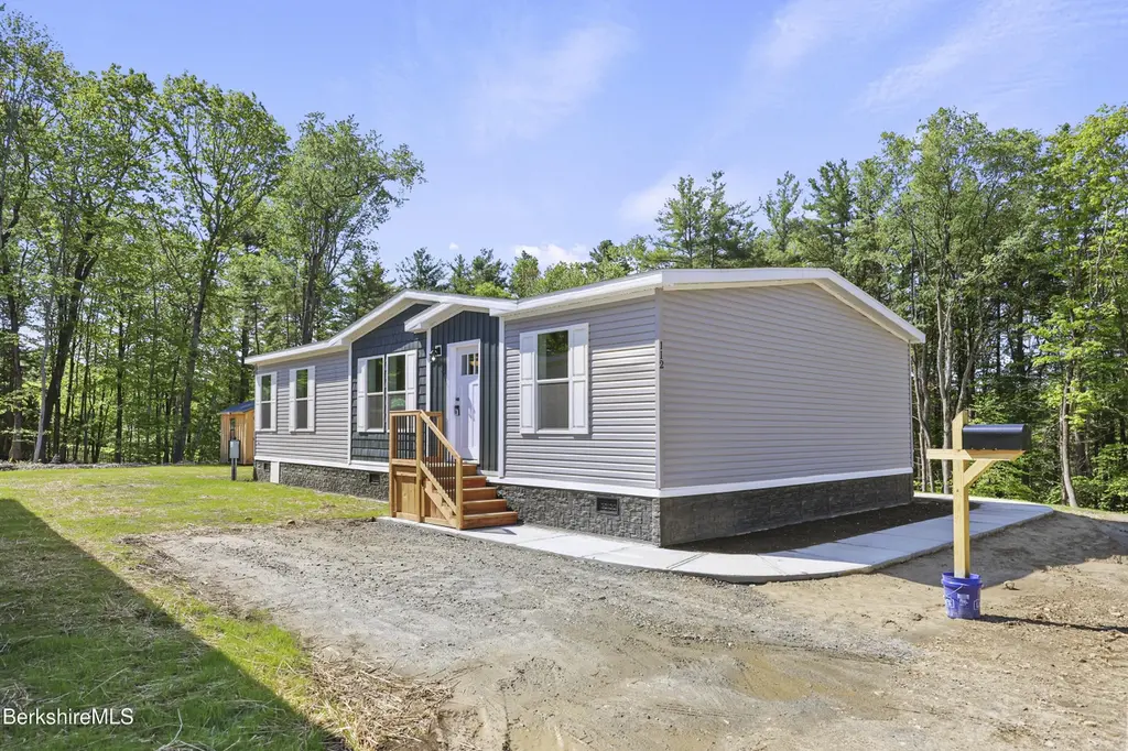 395 Cheshire Rd #112
