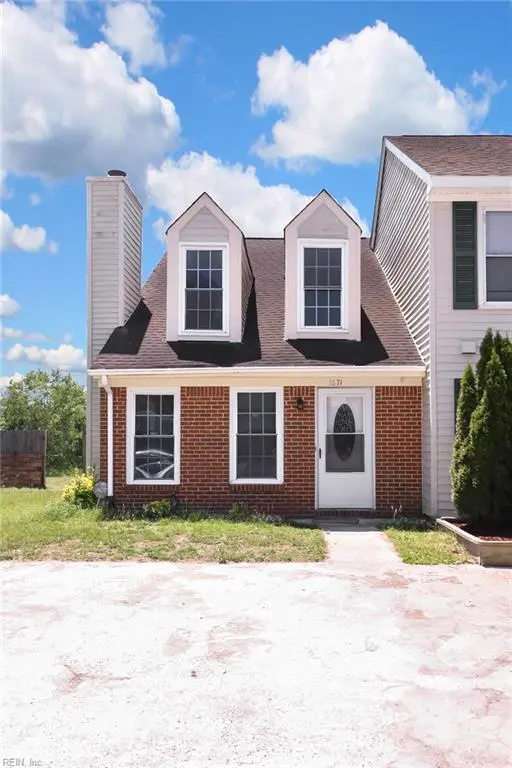 3871 Buchanan Dr