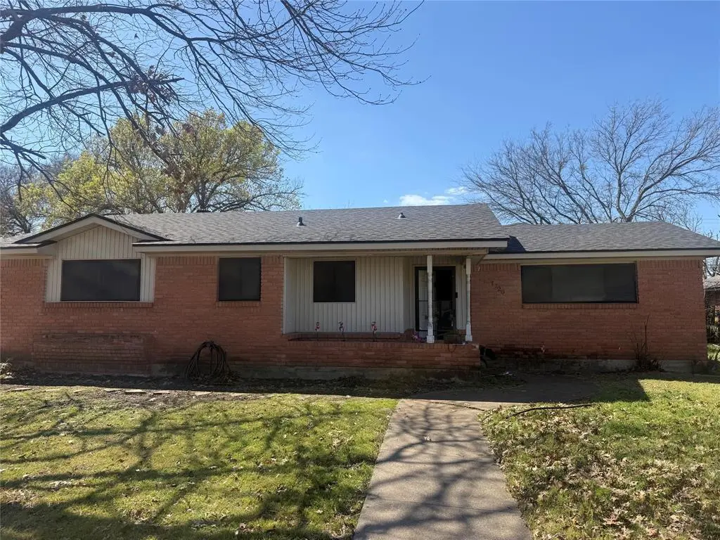 1720 Moutainview Dr