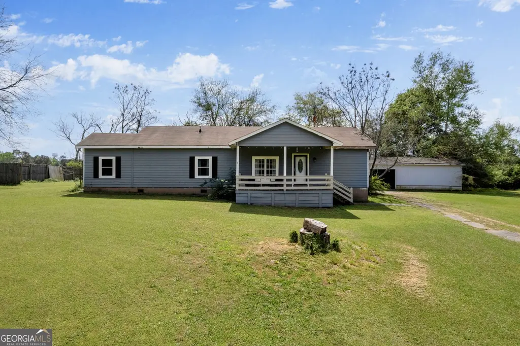615 Brazey Rd