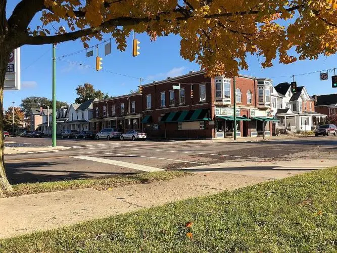 428 High St