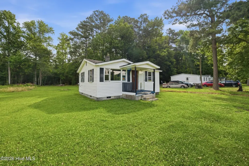 592 Crooked Run Rd