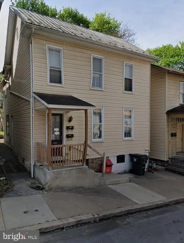 230 E Bishop St