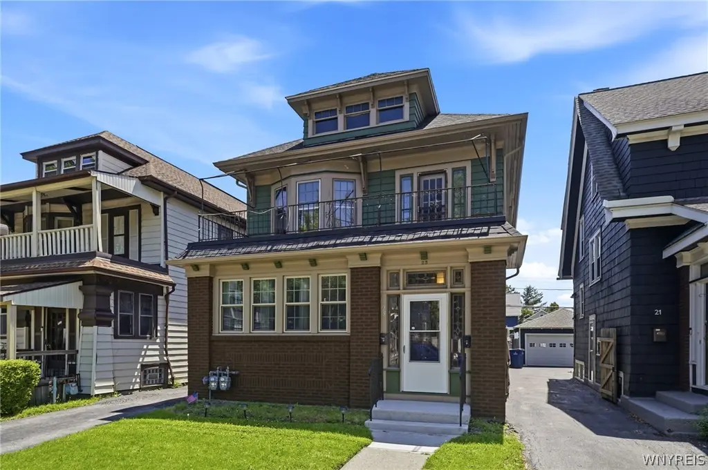 25 Stevenson St