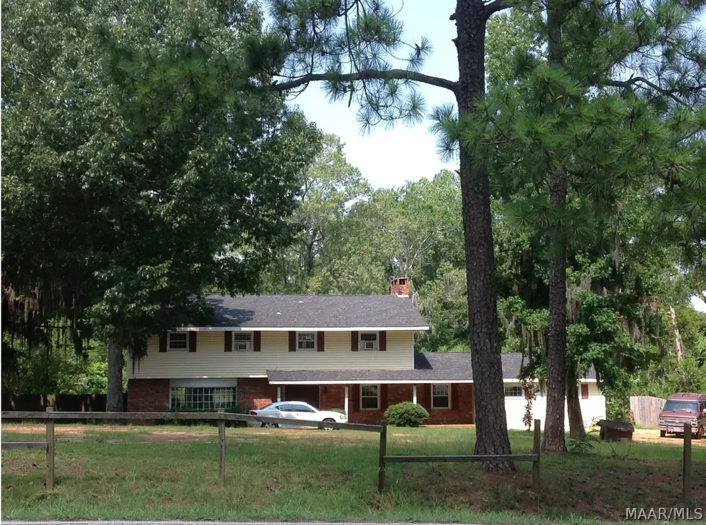 4912 Virginia Loop Rd