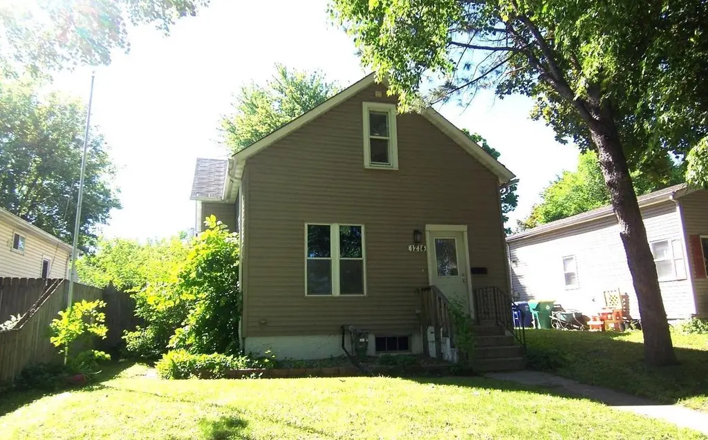 1214 S Greenwood Ave