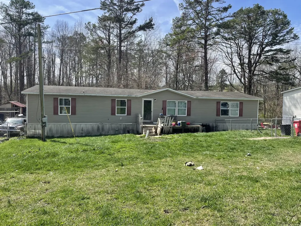 1457 Pine Grove School Rd