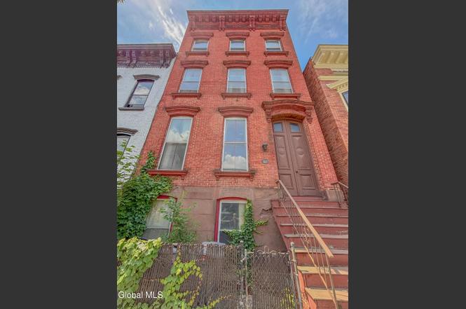 360 Madison Ave