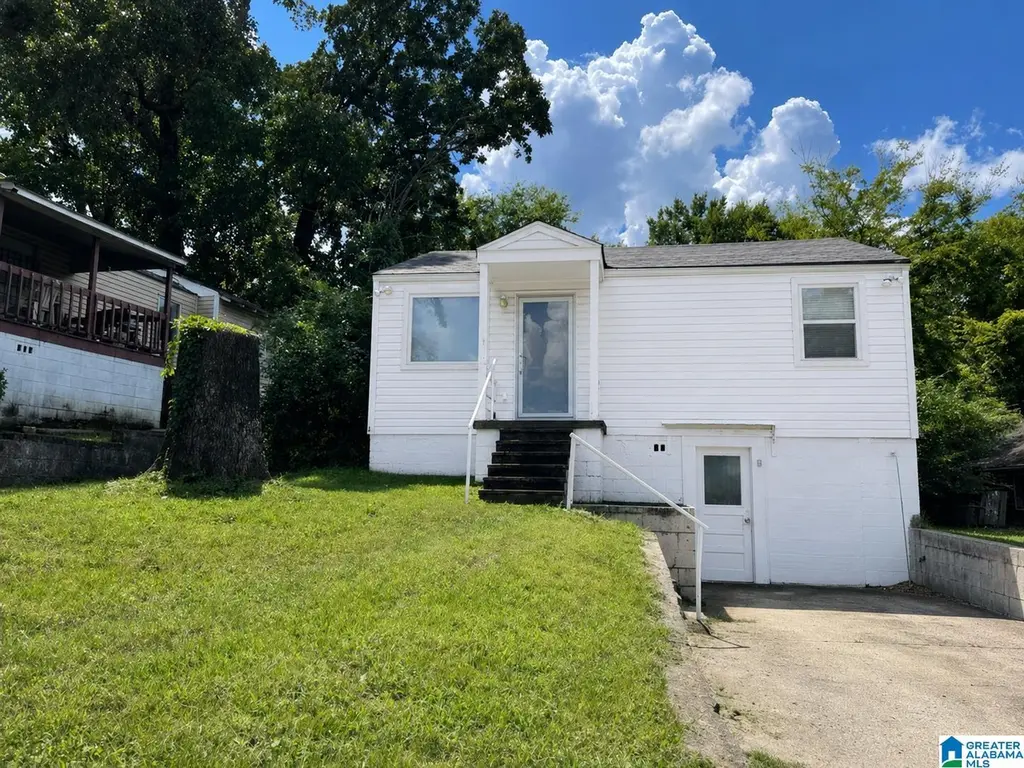 533 Seminole Cir