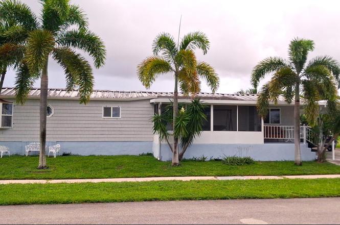 4385 Mocking Bird Dr