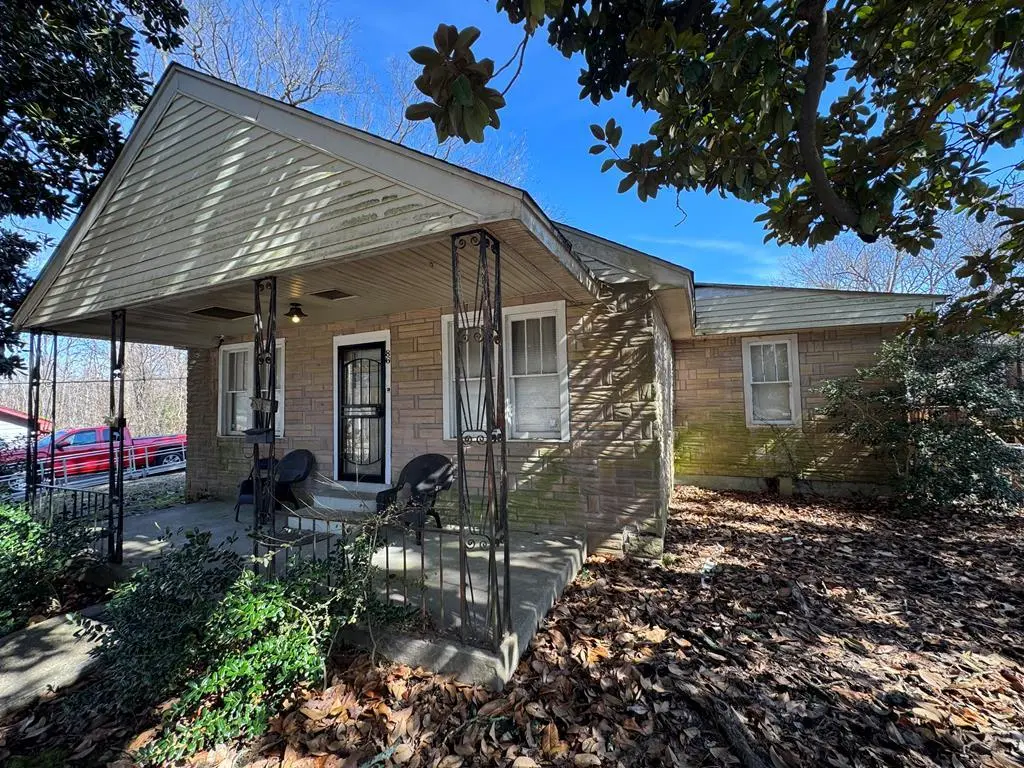 86 Cedar St