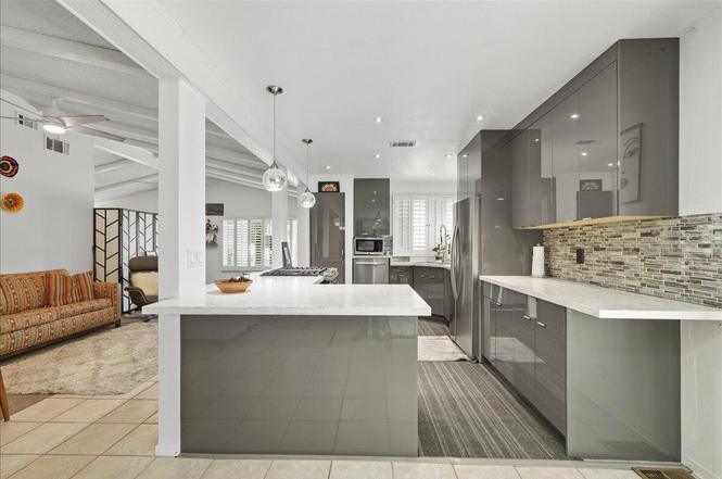 73974 Zircon Cir W