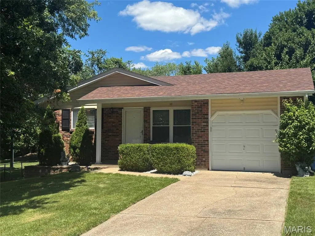38 Matchlock Dr