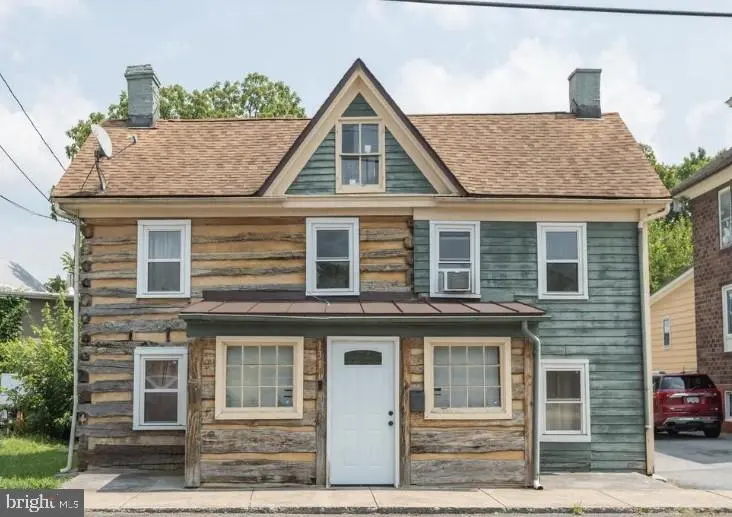 131 S Massanuten St