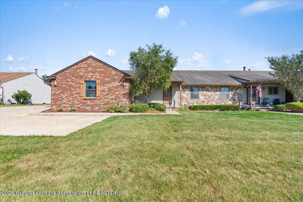 482 Red Cedar Blvd