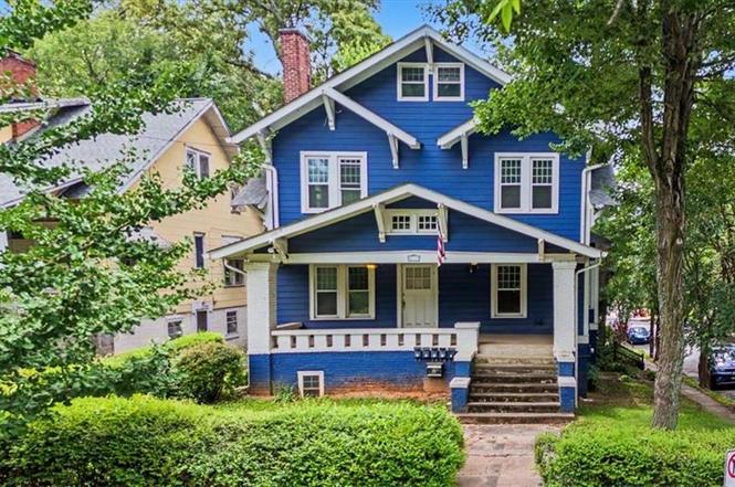 811 Saint Charles Ave NE
