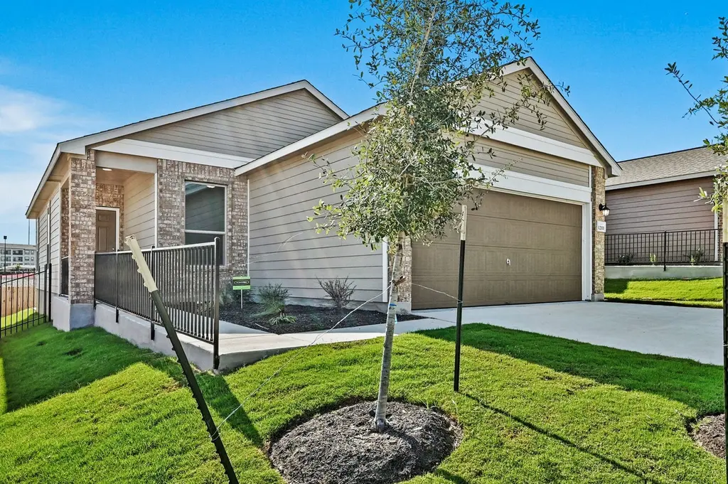 12111 Cantabria Rd