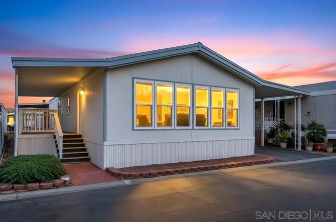 11949 Riverside Dr #28