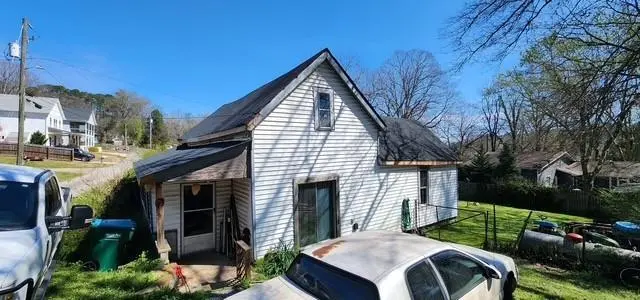 150 Nix St