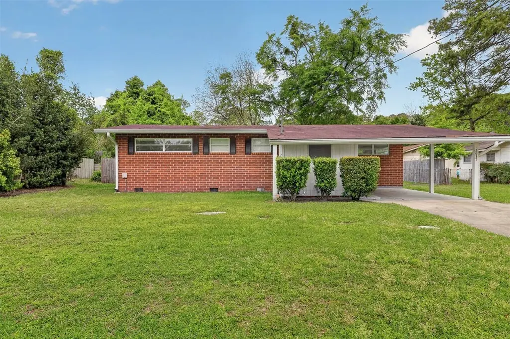 2637 Canary Dr