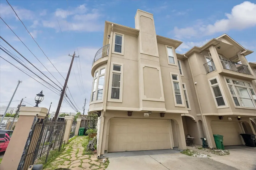 1304 Dart St Unit F