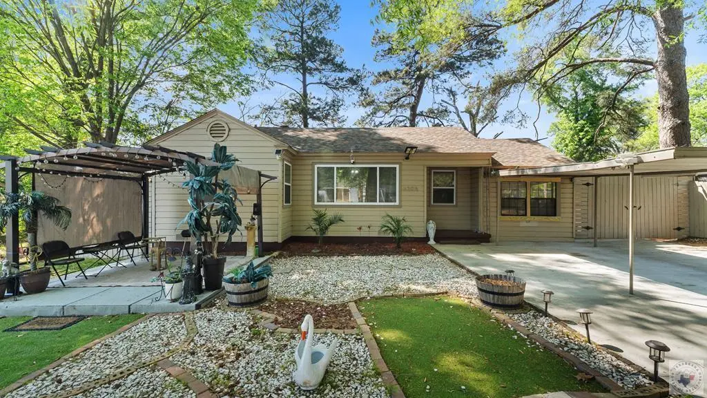 3305 Anthony Dr