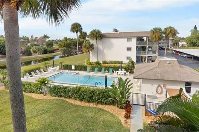 5683 Rattlesnake Hammock Rd Unit A-202