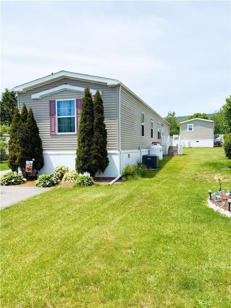 49 Ritzcraft Dr