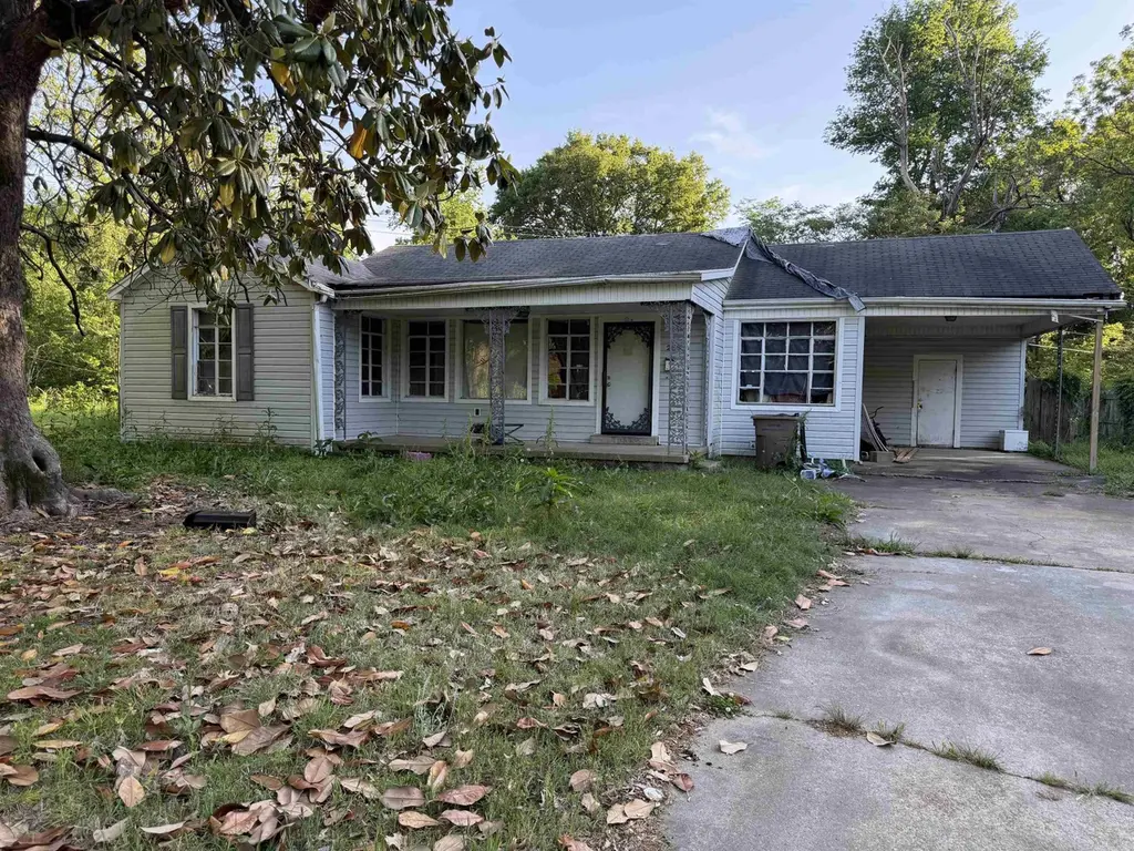 253 Beech Grove Dr