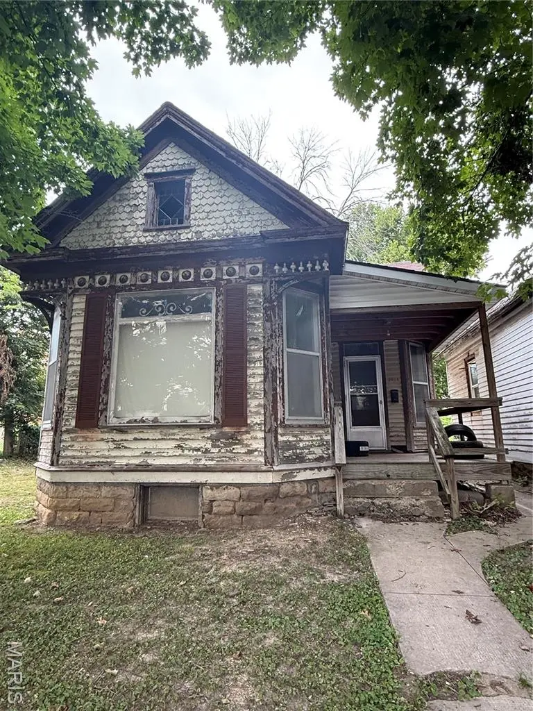 2014 Chestnut St
