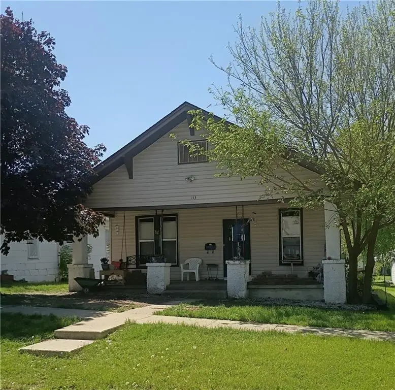 113 W 5th St