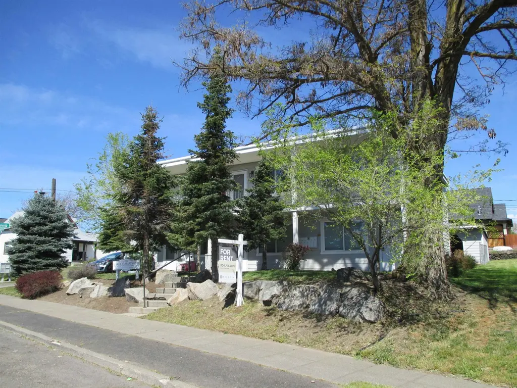 547 E Fairview Ave