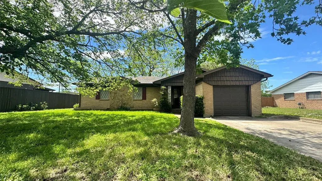 101 Town North Dr