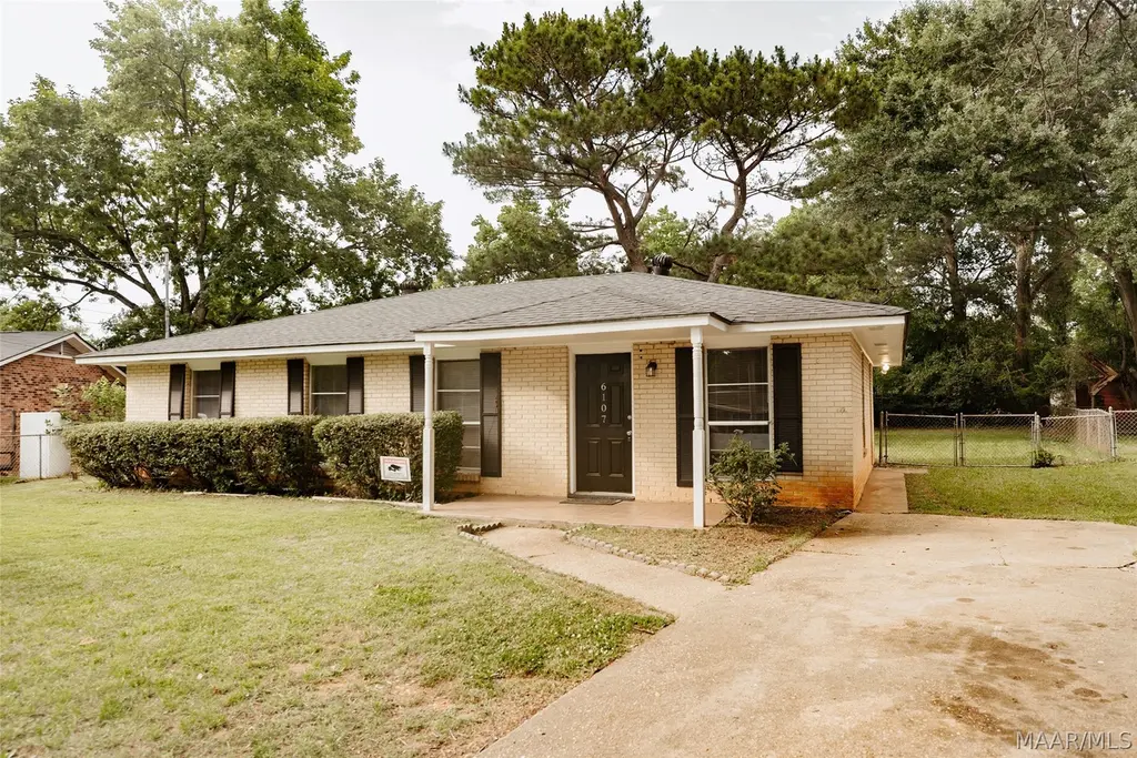 6107 Gladstone Dr