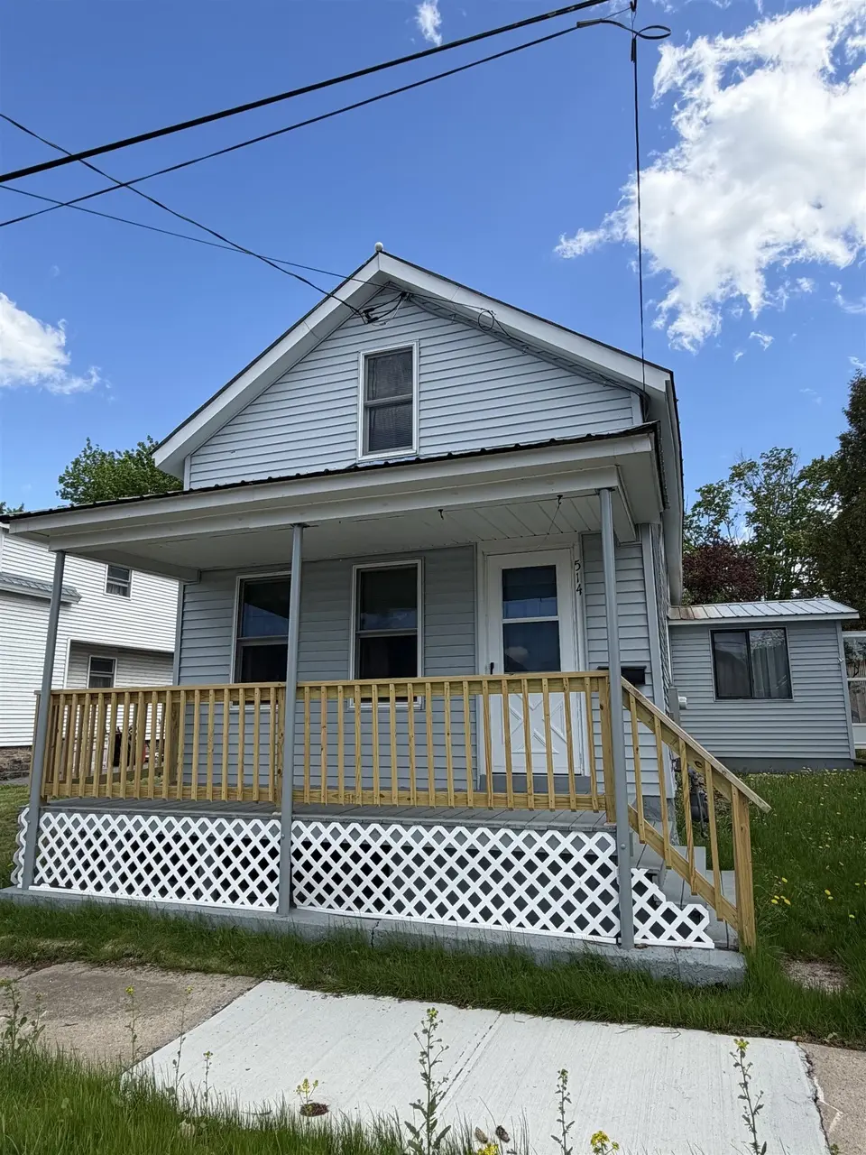 514 Covington St