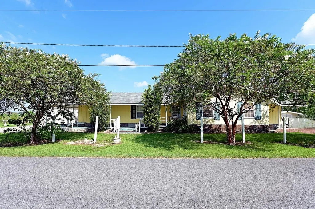 204 Ledet Dr