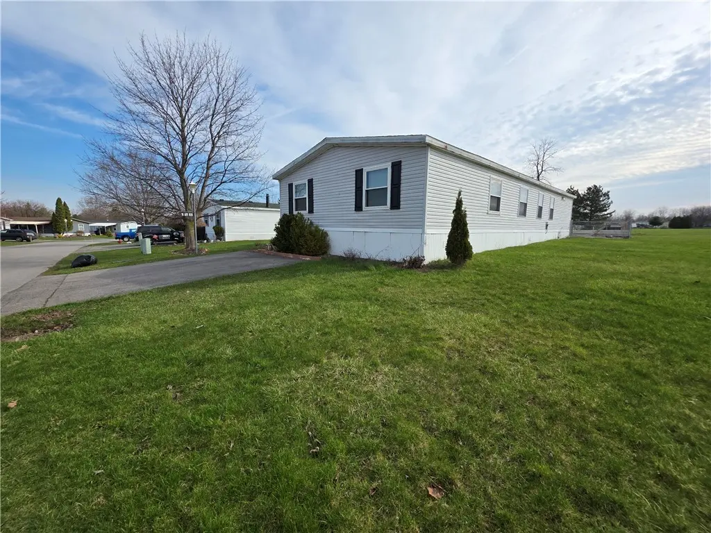 128 Trinity Drive Dr