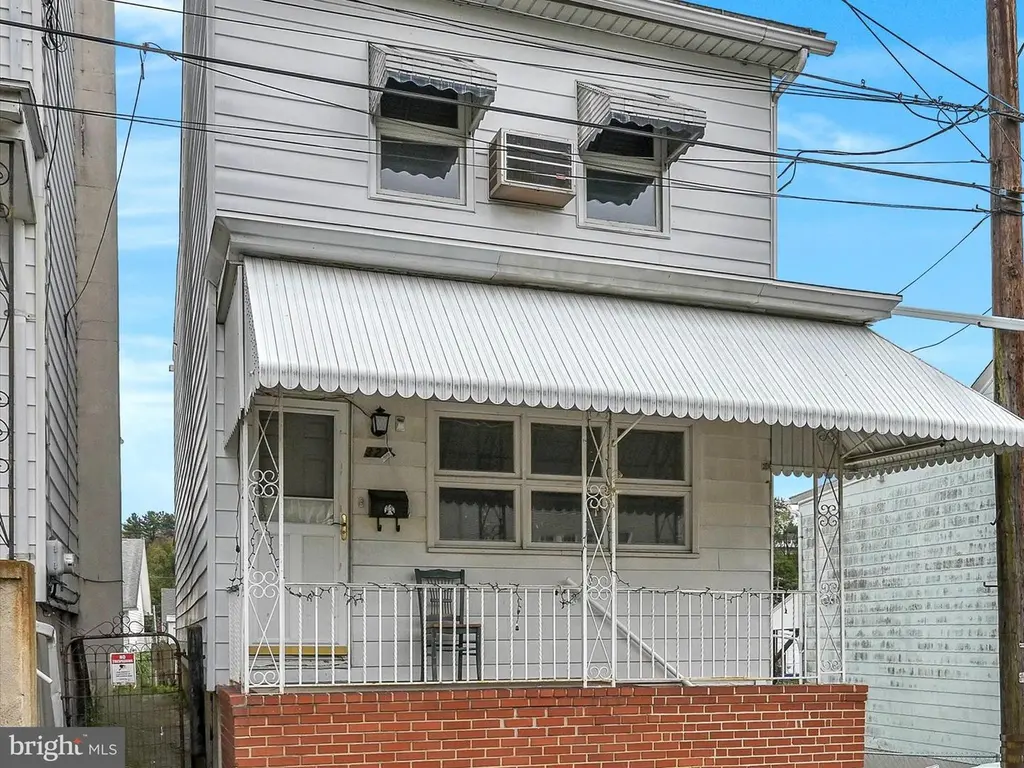 321 Cherry St