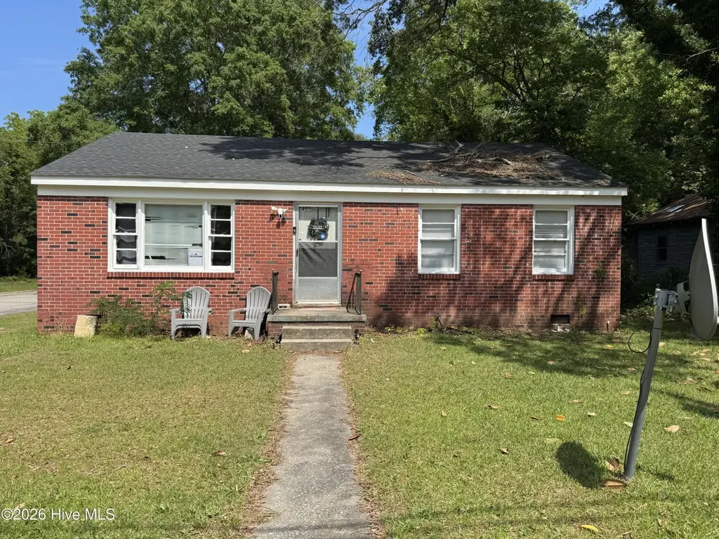 1401 Hargrove St