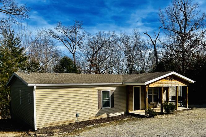 166 Ramona Ln